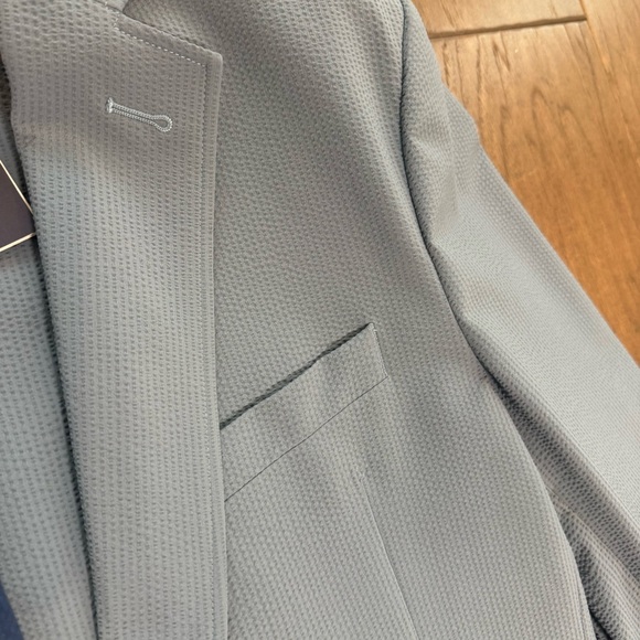 Vineyard Vines Seersucker On The Go Blazer - Gray/Blue - Picture 8 of 12